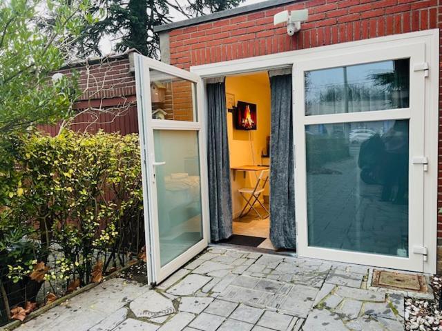 Cosy Hotel Mechelen Luaran gambar